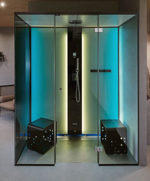 Tylo Vista steam shower with Pixel stools and shelf